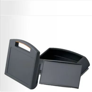Exemple de carcase din plastic de la OKW din Germania